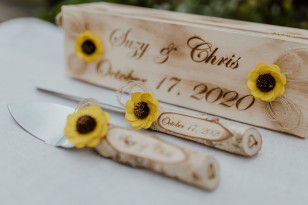 Personalisiertes Hochzeitsmesser Tortenheber mit Gravur und Messerset mit Sonnenblumenkernen
