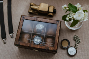 Wood box 6 watches